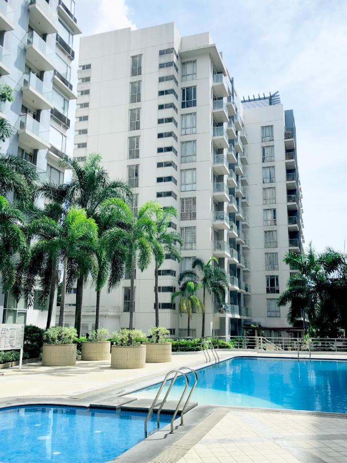 Kiel 5-Star Condo Hotel Across Naia Manila Airport Terminal 3 ปาไซ ภายนอก รูปภาพ